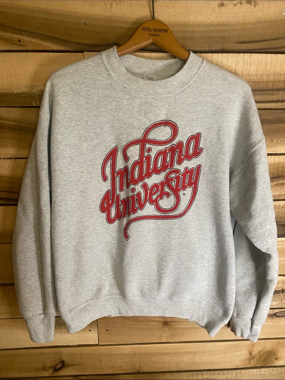 Y2K Indiana University Men's Gray Crewneck Sweatshirt with Red Script L